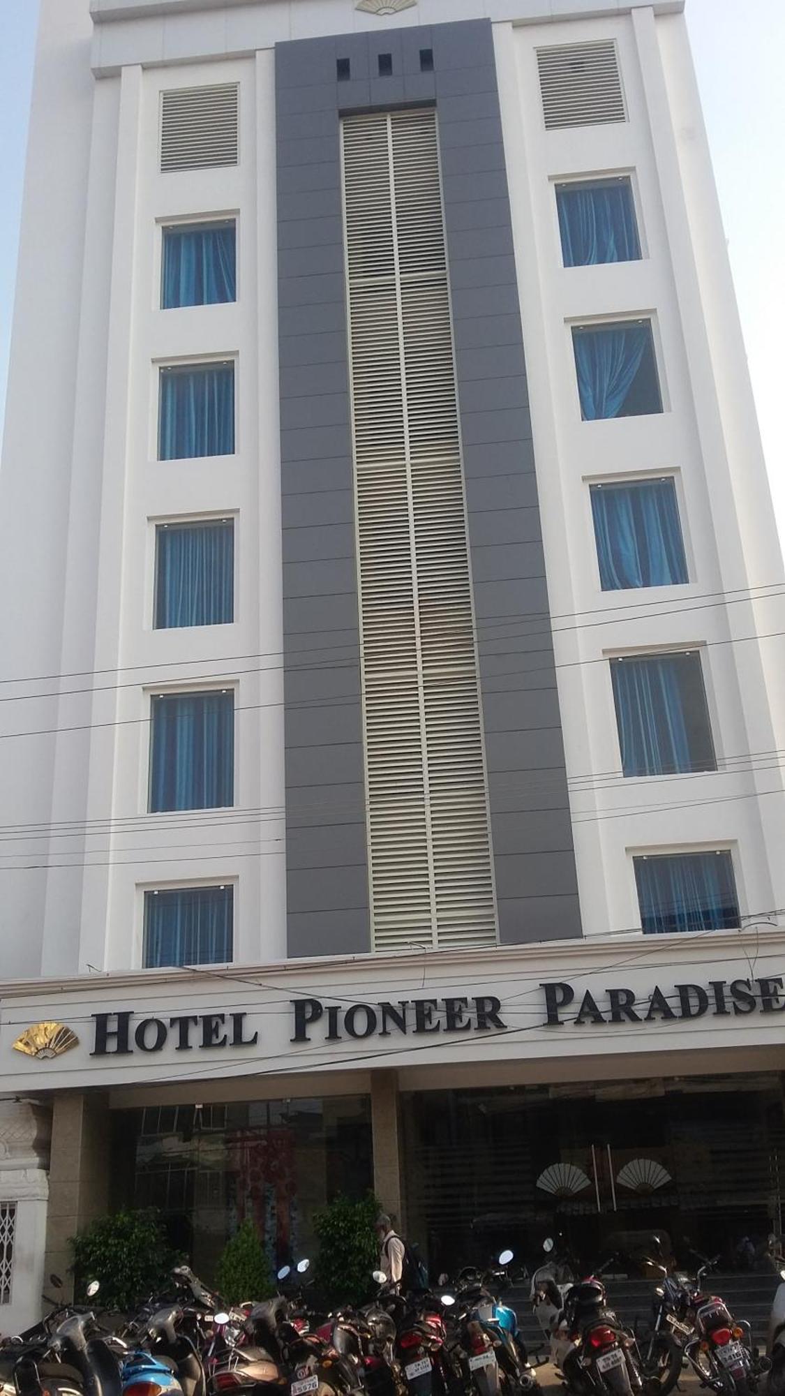 Hotel Pioneer Paradise Nāgercoil Extérieur photo